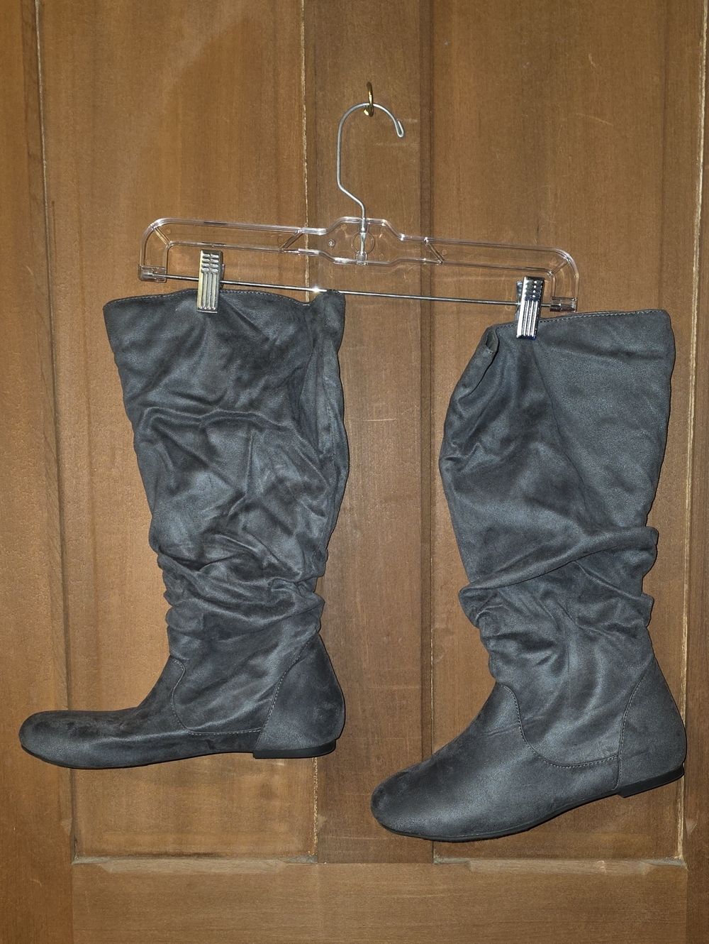 Classic Slouchy Gray Women’s Calf-High Boots